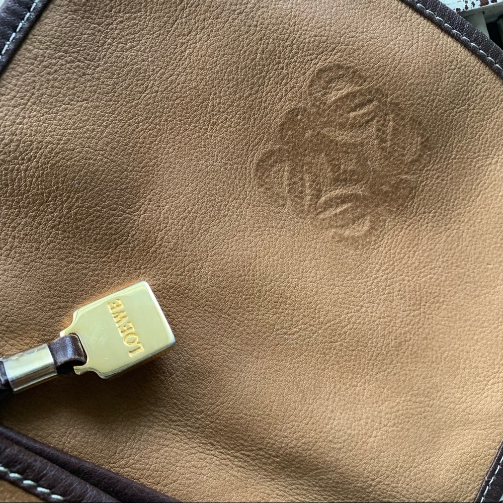 Loewe Suede Vintage Logo Bag - Picture 4 of 15